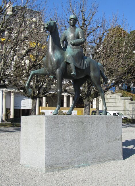 Henri Guisan Statue à Ouichy, Lausanne