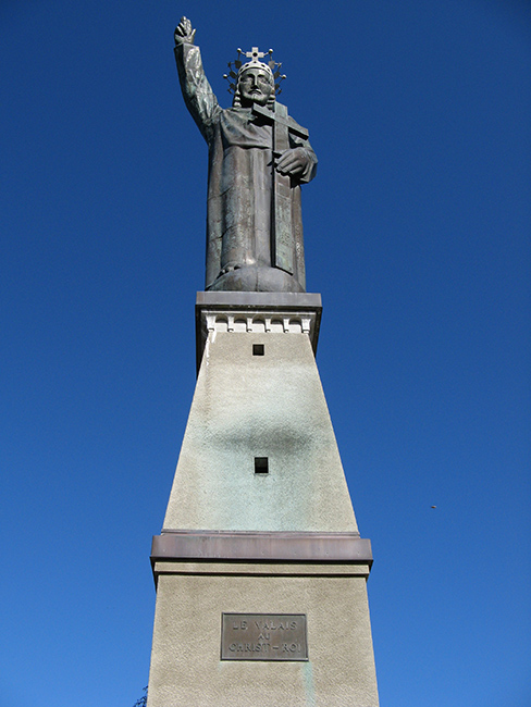 Christ-König-Statue in Lens